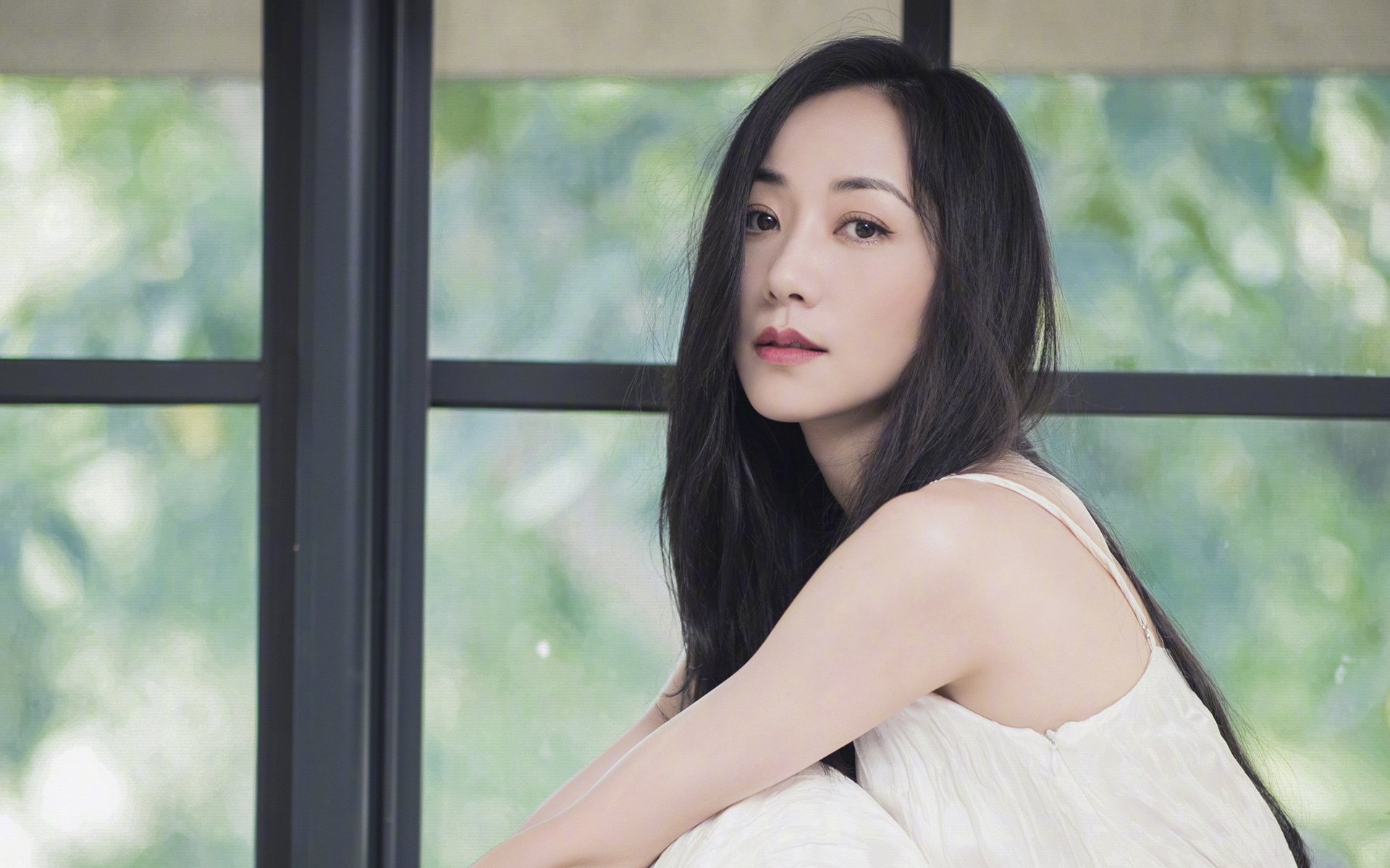 拉米雷斯加盟切尔西女足创造转会纪录，拉米雷斯巴萨