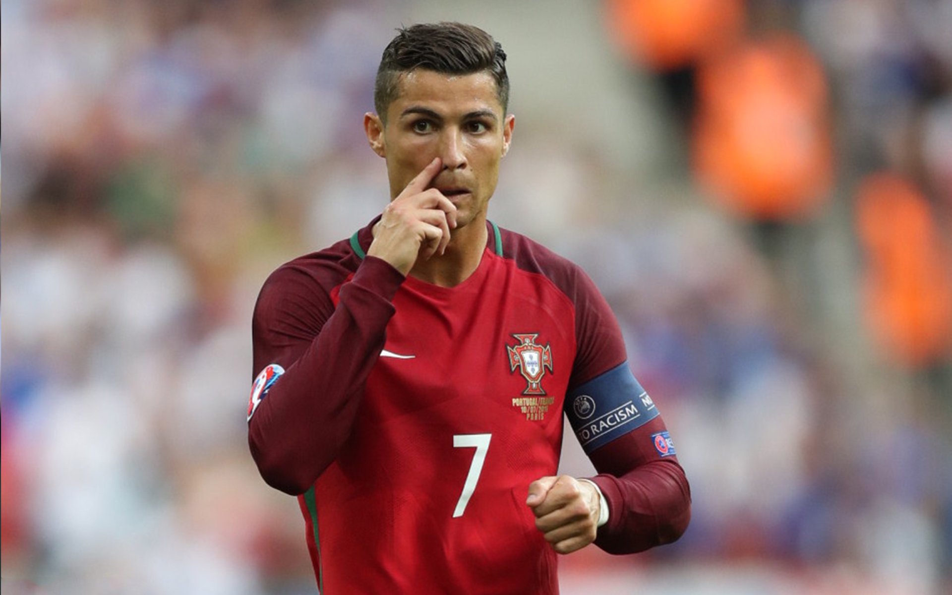 开云官网APP下载-城市公路赛跑：都市里的健步飞奔，城市公路视频